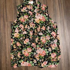 Ambiance floral collared button up tank top
